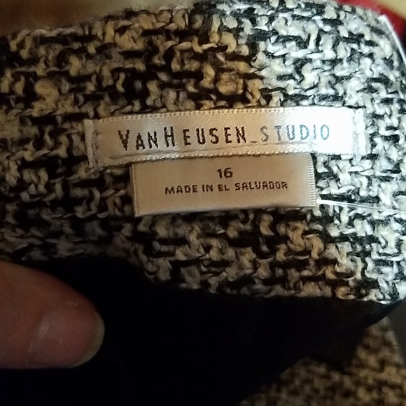 Van Heusen Skirt 16 lined side zipper - Picture 5 of 5